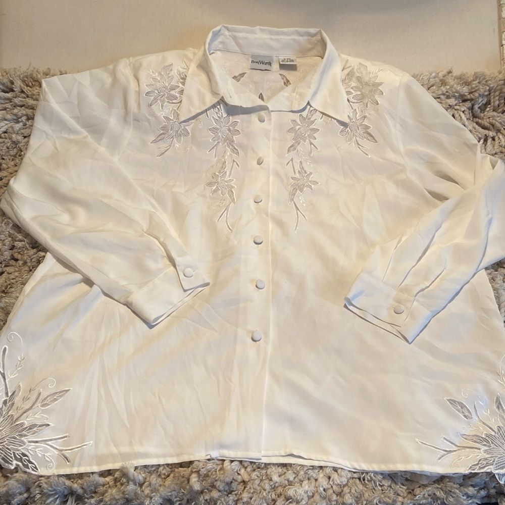 Vintage lace cutout detail button down white collared shirt XL